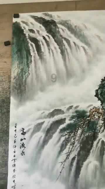 陈粒舞台上惊艳全场!观众尖叫连连,当要求飞吻时她调皮地撤回